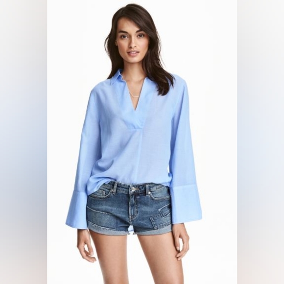 H&M Tops - H&M Blouse in woven cotton fabric wide sleeves Collar wrapover V-Neck Size 8